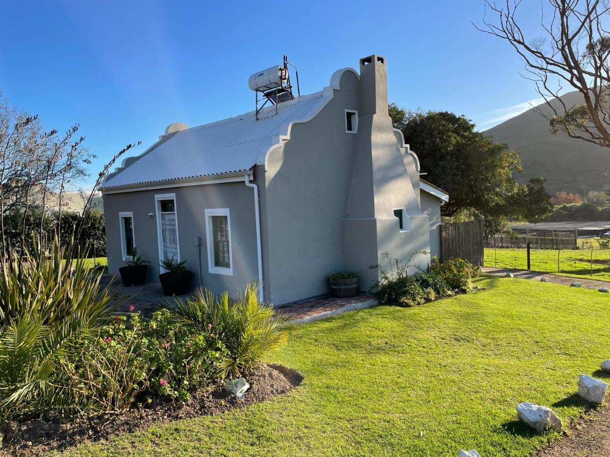 Kleine Vrede Farm Cottage Hermanus Exterior photo